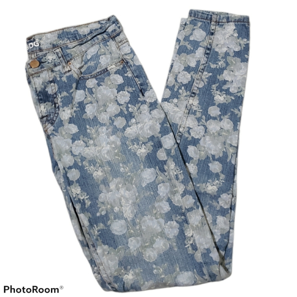 BDG | Blue & White Floral Print Skinny Jeans